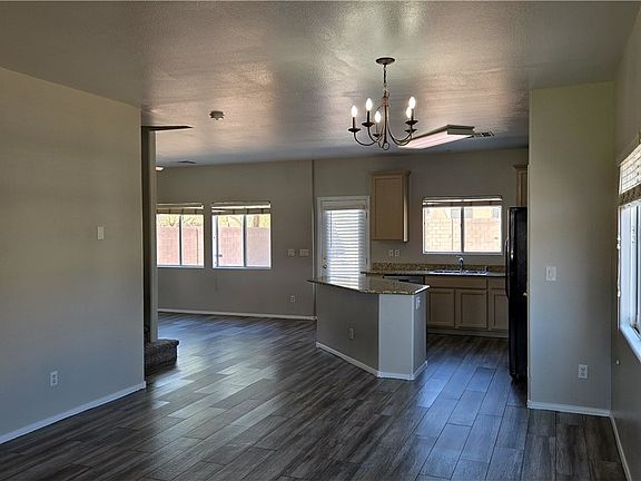 5th image of 2920 Bridleton Ave