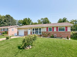519 Holiday Ave, Hazelwood, MO 63042