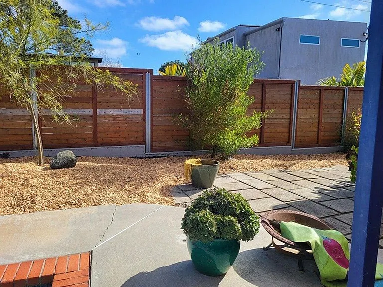 608 N Rios Ave — Photo 71