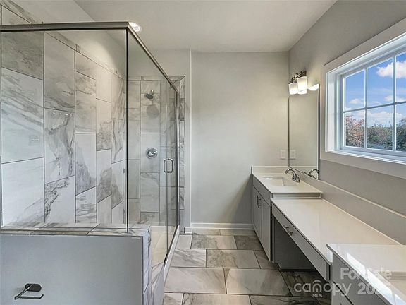 5th image of 2321 Silver Crescent Dr
