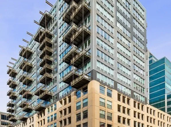565 W Quincy St Unit 712, Chicago, IL 60661