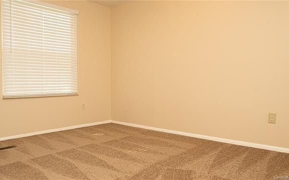 5th image of 3609 Winchelsea Dr