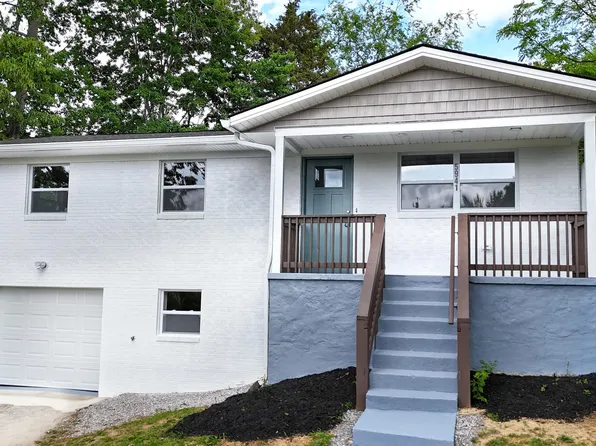 5941 Grove Dr, Knoxville, TN 37918