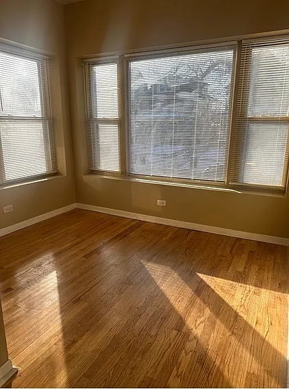 7223 S Euclid Ave #1C — Photo 8