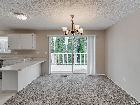 5th image of 1714 7th St NE