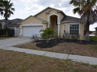 2735 Butterfly Landing Dr, Land O Lakes, FL 34638