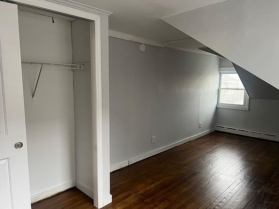 4th image of 69 Indiana Ave #2