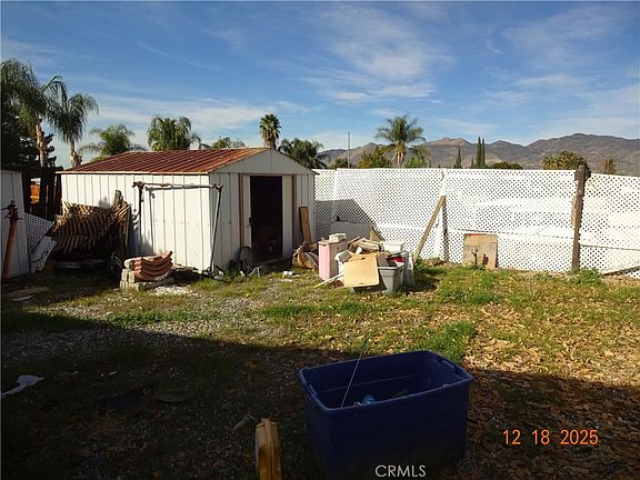 5th image of 43678 Elliot Ct