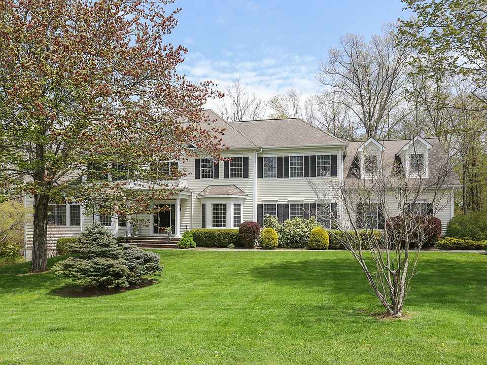 15 Encampment Place