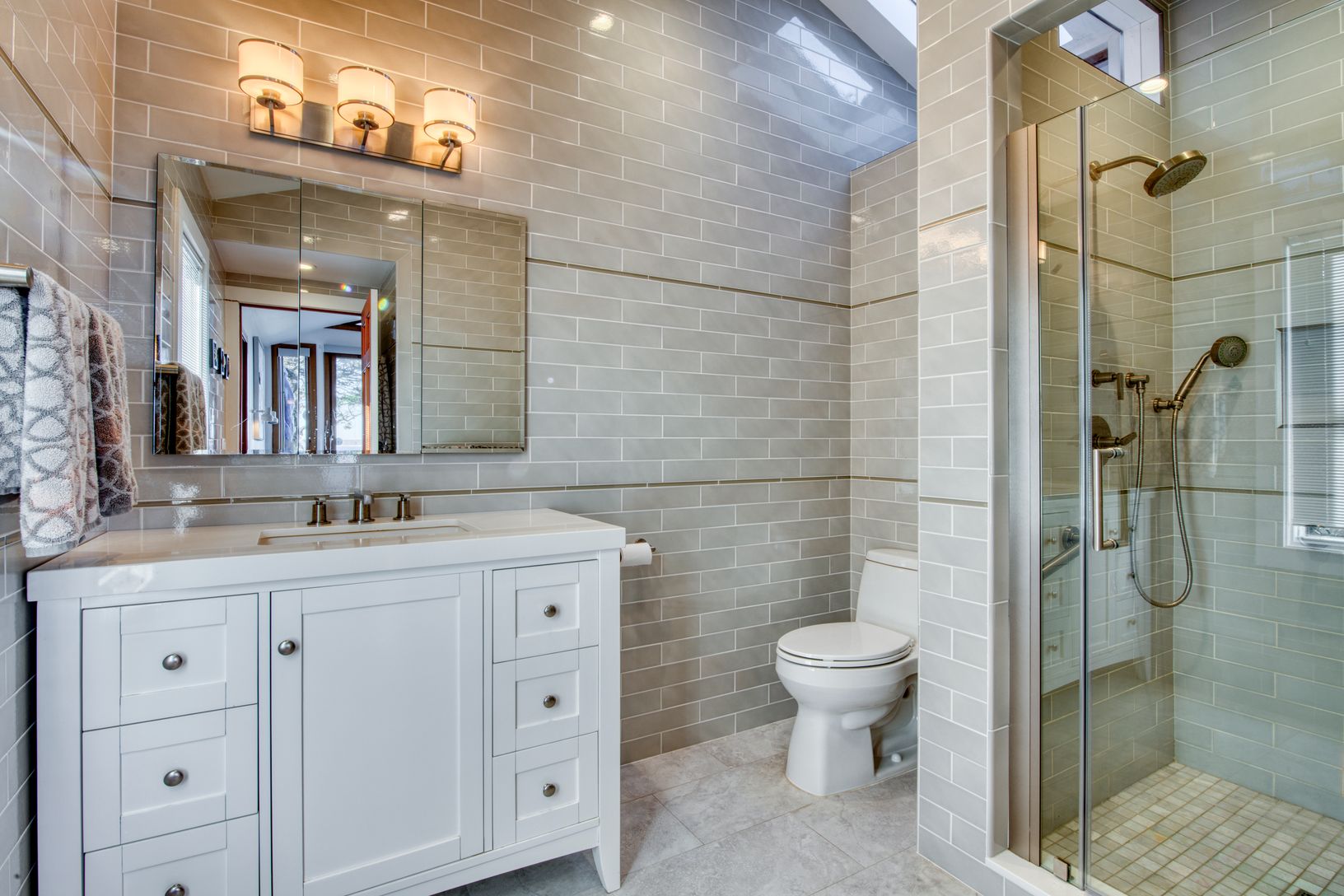 Primary bath
