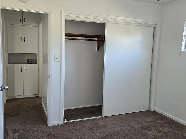 6803 Long Beach Blvd #7 — Photo 5
