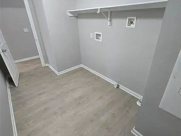 5th image of 15871 Clarke Springs Dr #15871C