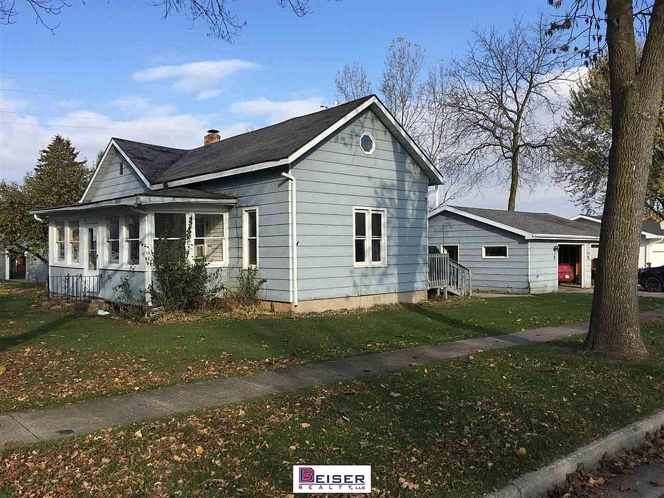 2nd image of 127 S 2nd St