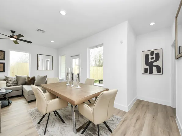 9028 Scott St, Houston, TX 77051