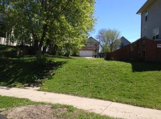 1130 Irving Ave N, Minneapolis, MN 55411