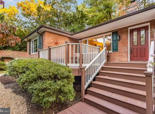 10411 Greenacres Dr, Silver Spring, MD 20903