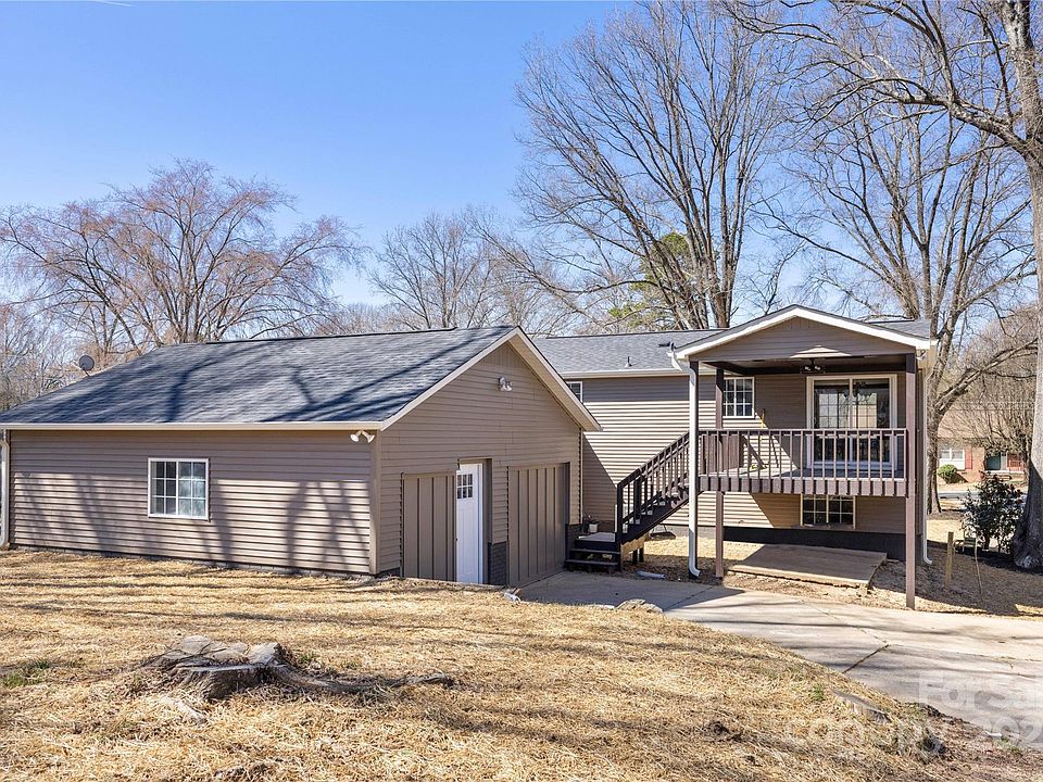 4836 Cheviot Rd, Charlotte, NC 28269 | Zillow