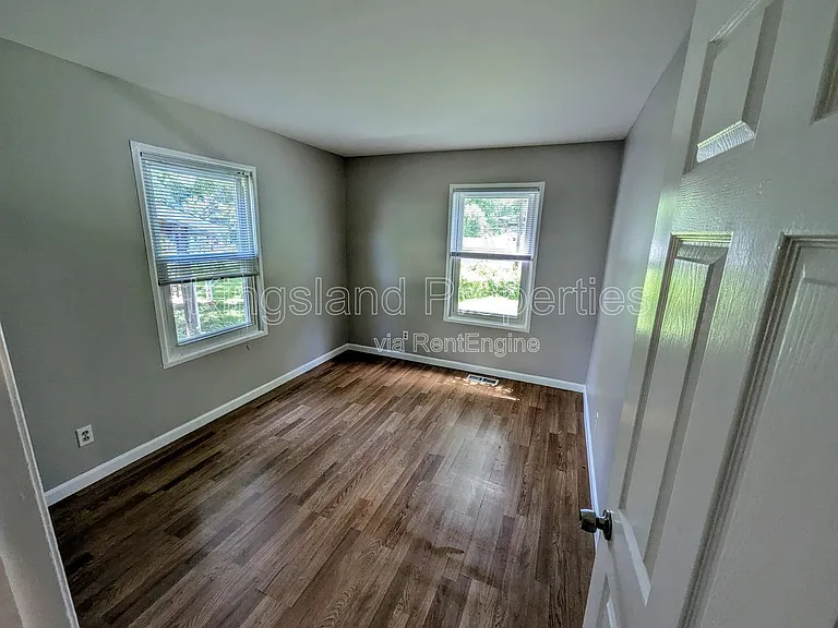 12336 Santa Maria Dr — Photo 11