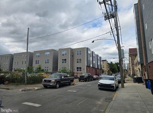 1319 N 17th St, Philadelphia, PA 19121