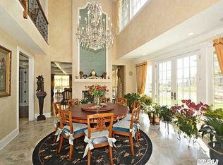 19 Earle Dr, Muttontown, NY