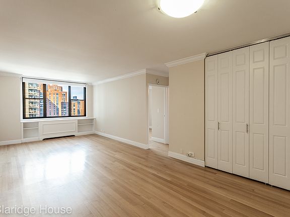 5th image of 201 E 87th St APT 21N