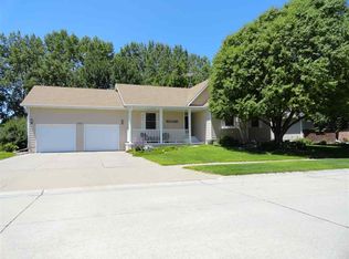 5404 Avenue I, Kearney, NE 68847