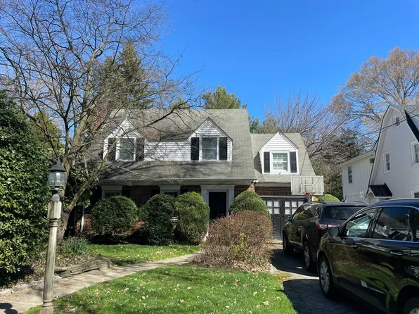 769 W Redman Ave, Haddonfield, NJ 08033