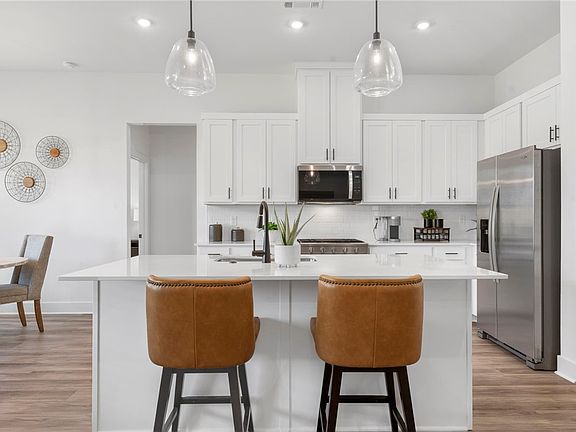 6th image of this home