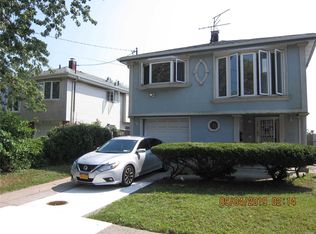 24012 149th Ave, Jamaica, NY 11422