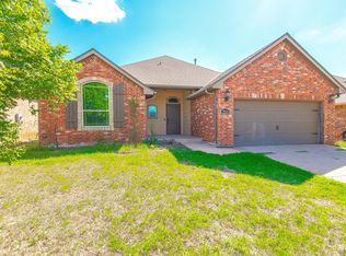 5924 NW 158th St, Edmond, OK 73013