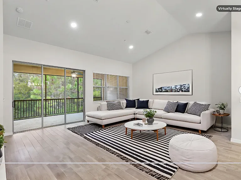 347 Orchard Pass Ave — Photo 3