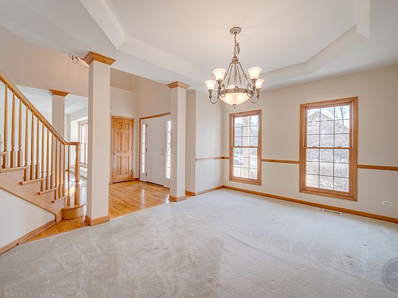 2nd image of 12173 Winterberry Ln