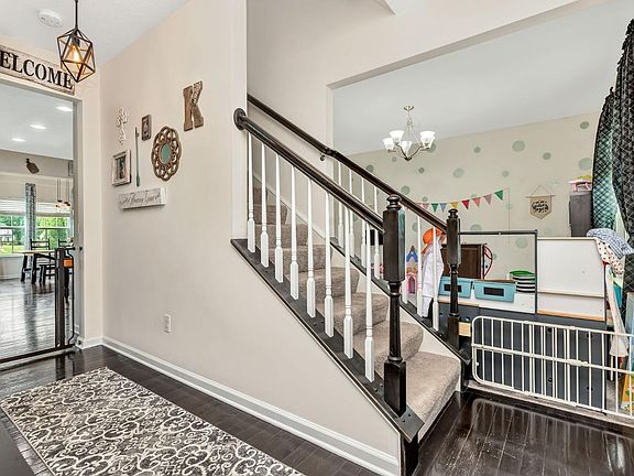 4th image of 1451 Norway Knoll Ct