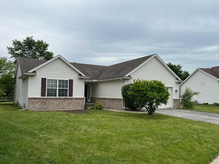 5858 Sarah Lake Dr — Photo 1