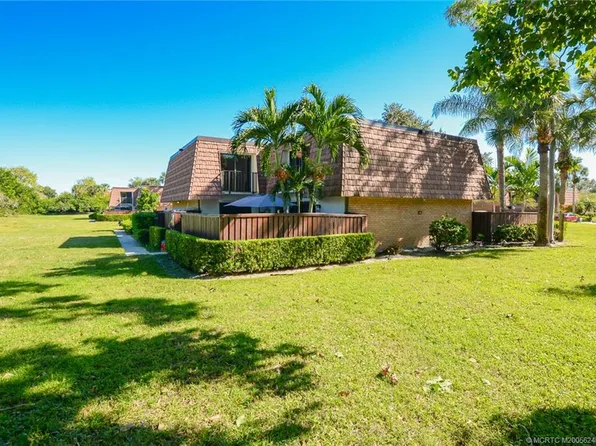 2926 SW Sunset Trace Cir, Palm City, FL 34990