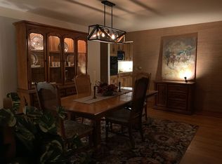 203 4th St NE, State center, IA 50247