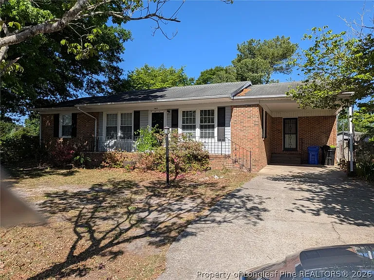 1403 Mack St — Photo 1