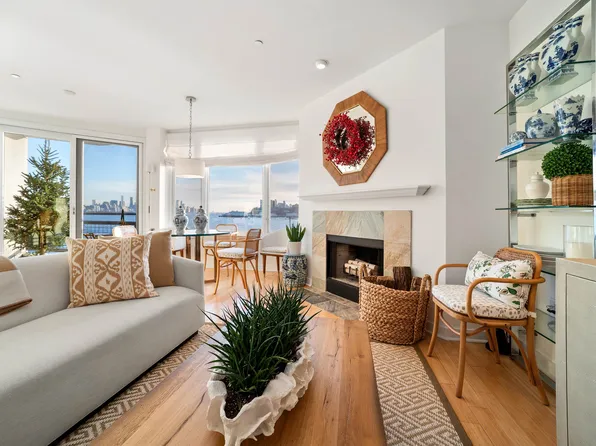 600 Harbor Blvd Unit 864, Weehawken, NJ 07086