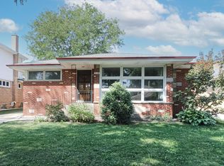9128 Birch Ave, Morton Grove, IL
