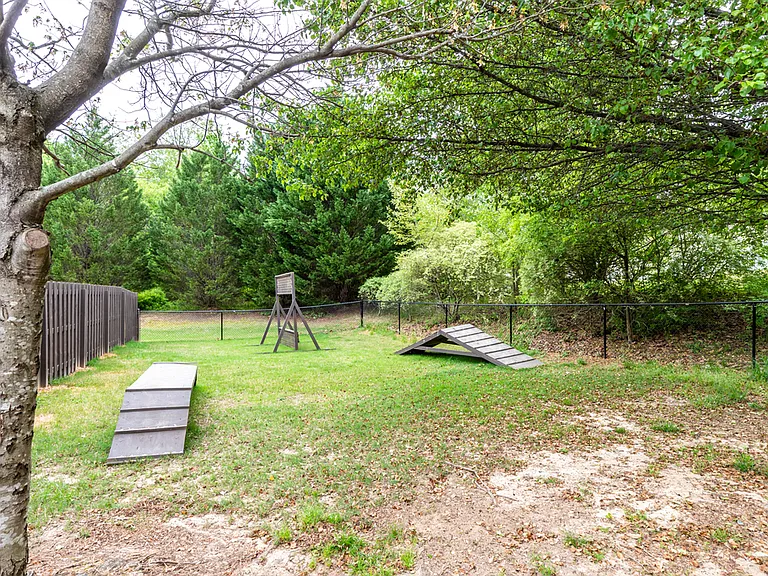 Estates at Bellwood Apartment Homes — Photo 7