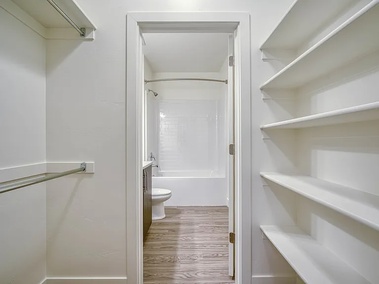 Eden Apartments — Photo 103