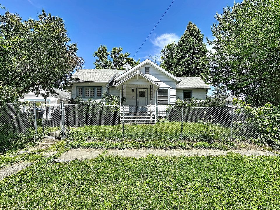 1st image of 1843 24th Ave