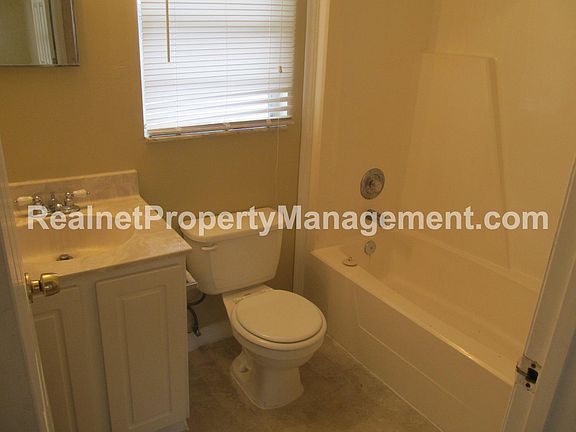 5th image of 7525 N Tampania Ave