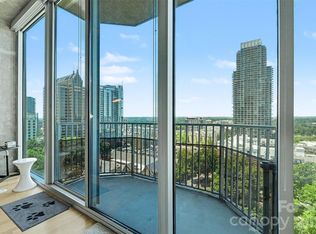 210 N Church St Unit 1604, Charlotte, NC 28202