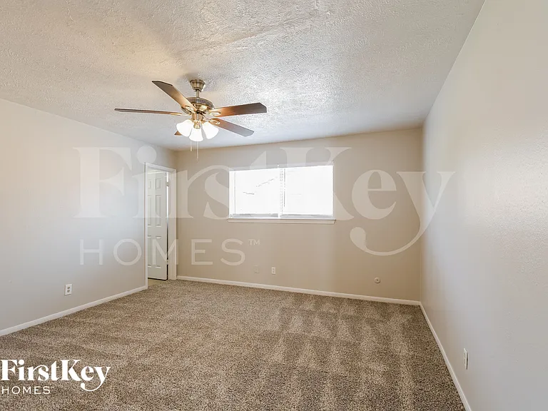 9822 Hughes Ranch Rd — Photo 8
