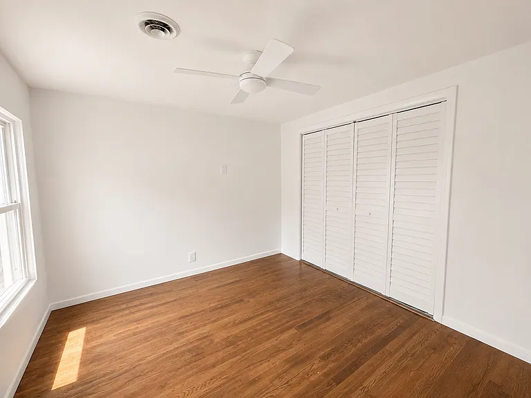 1831 S 13th St — Photo 16