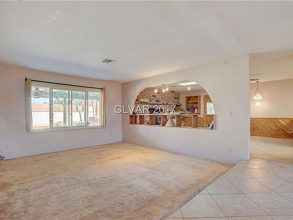 3rd image of 6170 Madre Mesa Dr