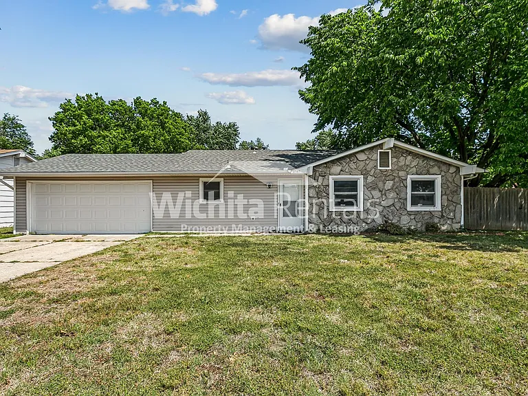 4549 S Washington Ct — Photo 1