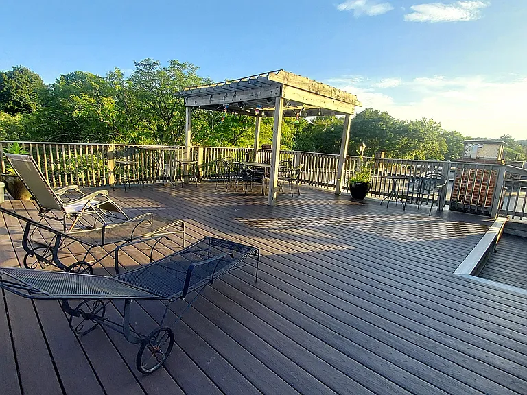 9 Strathmore Rd #4 — Photo 7