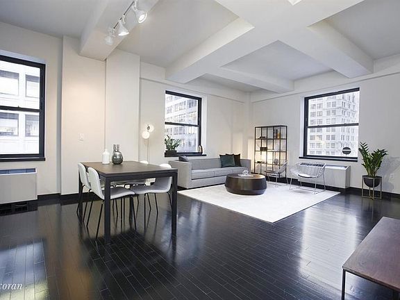 4th image of 20 Pine St APT 2209